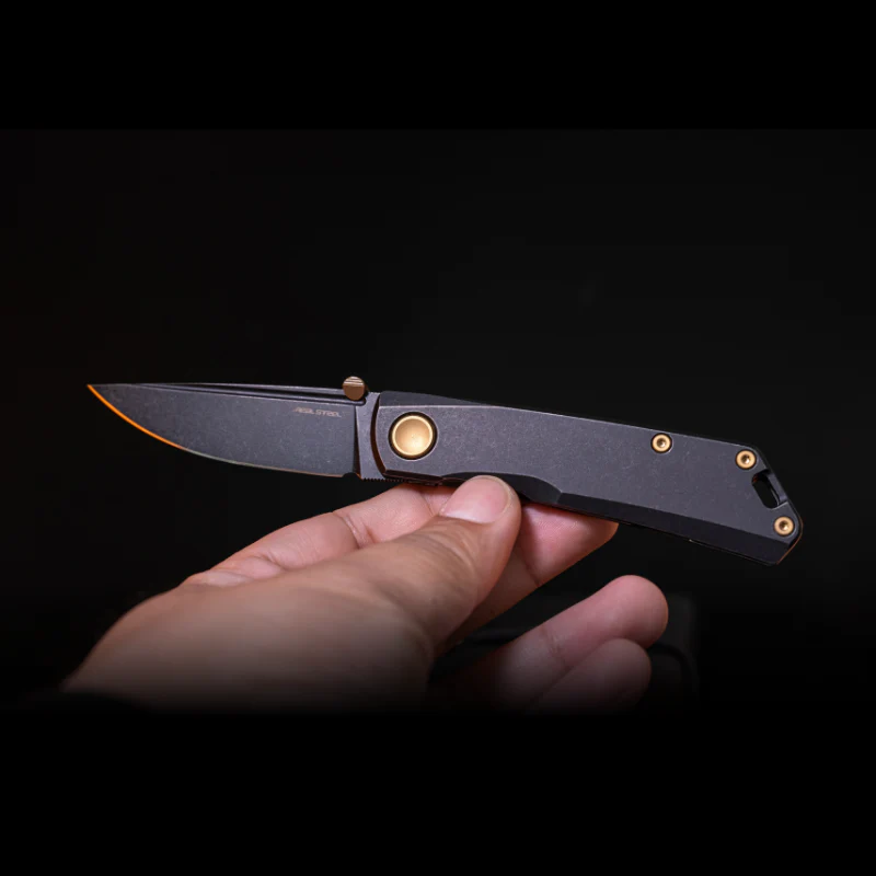 Luna Boost | Frame Lock | Titanium - Image 9